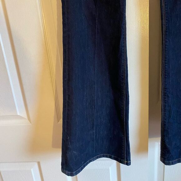Ann Taylor loft 6 or 28 dark wash curvy flare mid rise low rise jeans - Picture 7 of 7